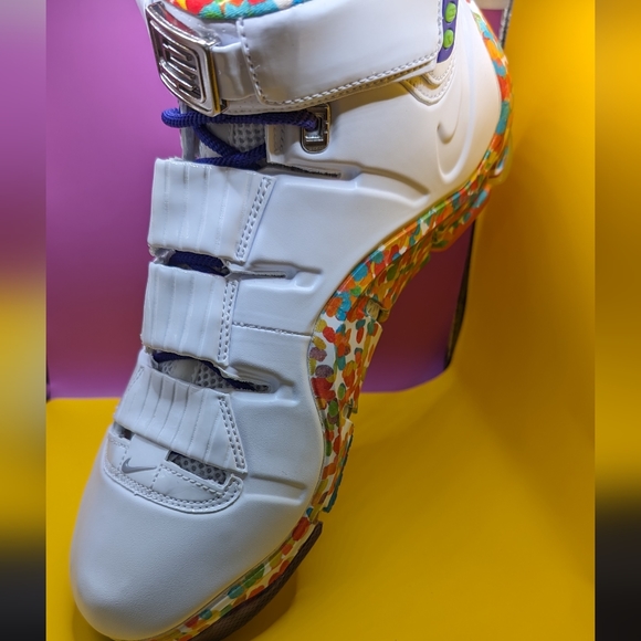 Size 10 W, 8.5 M - Nike Zoom LeBron 4 2024 Fruity Pebbles DQ9310-100 - Picture 11 of 15